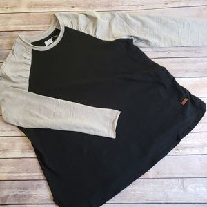 [ Sonya Sidd ] Raglan Tee Black & Gray